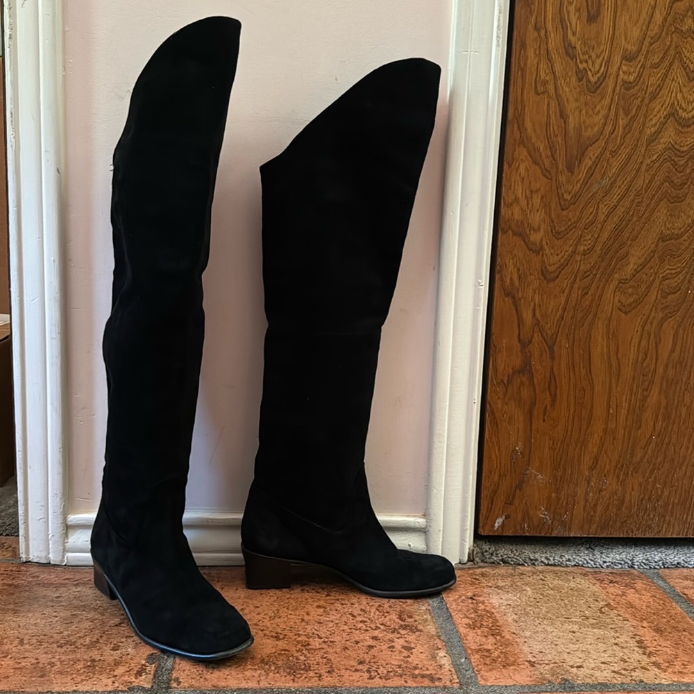 Kenneth Cole, Black Suede Over The Knee High Boots. Size 8.5